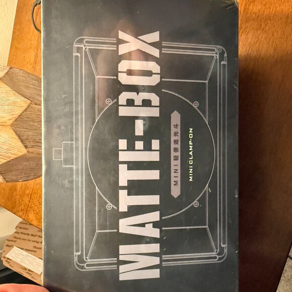 Brand New Tiltaing Mini Matte Box (MB-T15) - Sealed - Picture 6 of 8